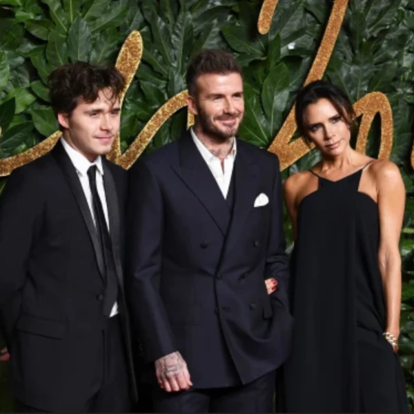 Brooklyn Beckham: Seen in public with David or Victoria Beckham in 2026? prediction market